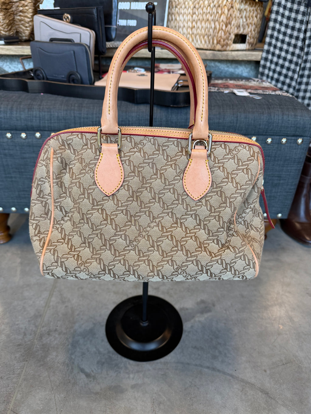 Rope Dooney and Bourke Purse