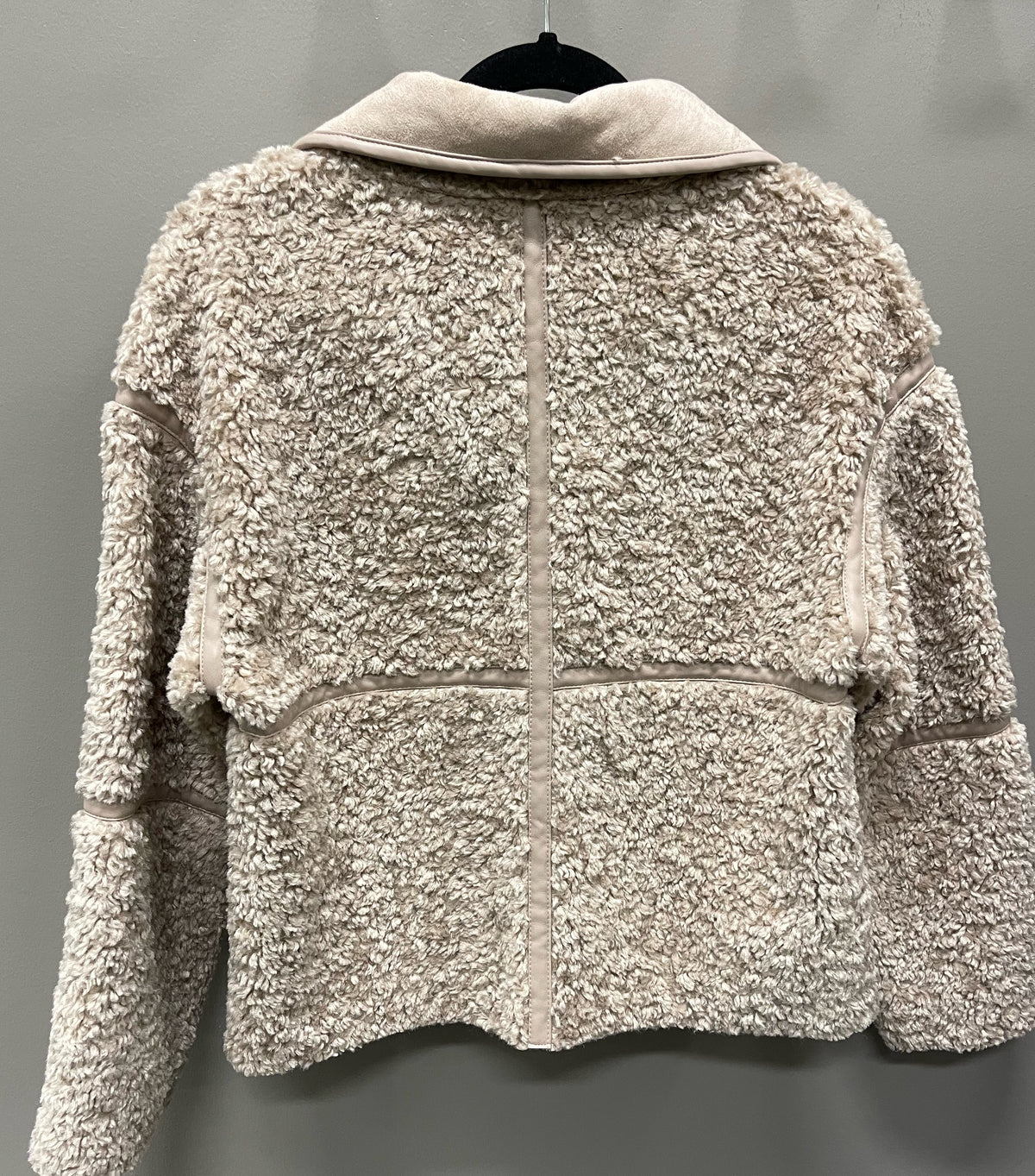 ana Jacket, S