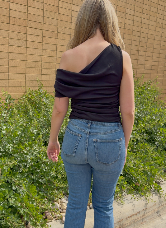 Asymmetrical T-shirt