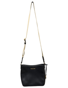 Michael Kors Jet Set Messenger Bag