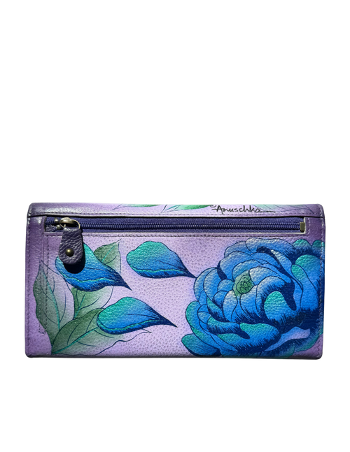 Floral wallet with blue flowers on a light purple background